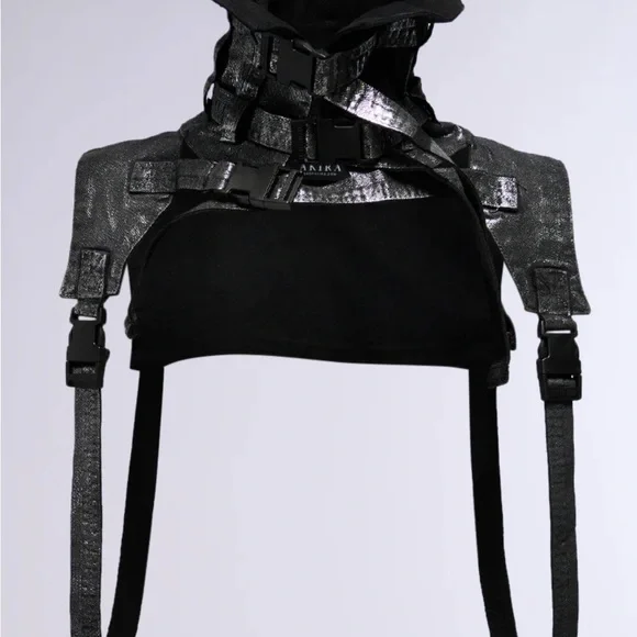 Metallic Silver Women's Jacket Collar - Picture 3 of 4